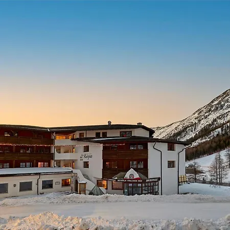 Sporthotel Kurzras Hotell 3*