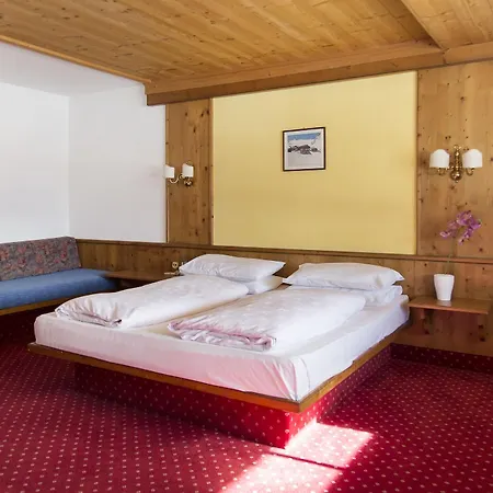 Hotel Sporthotel Kurzras 3*